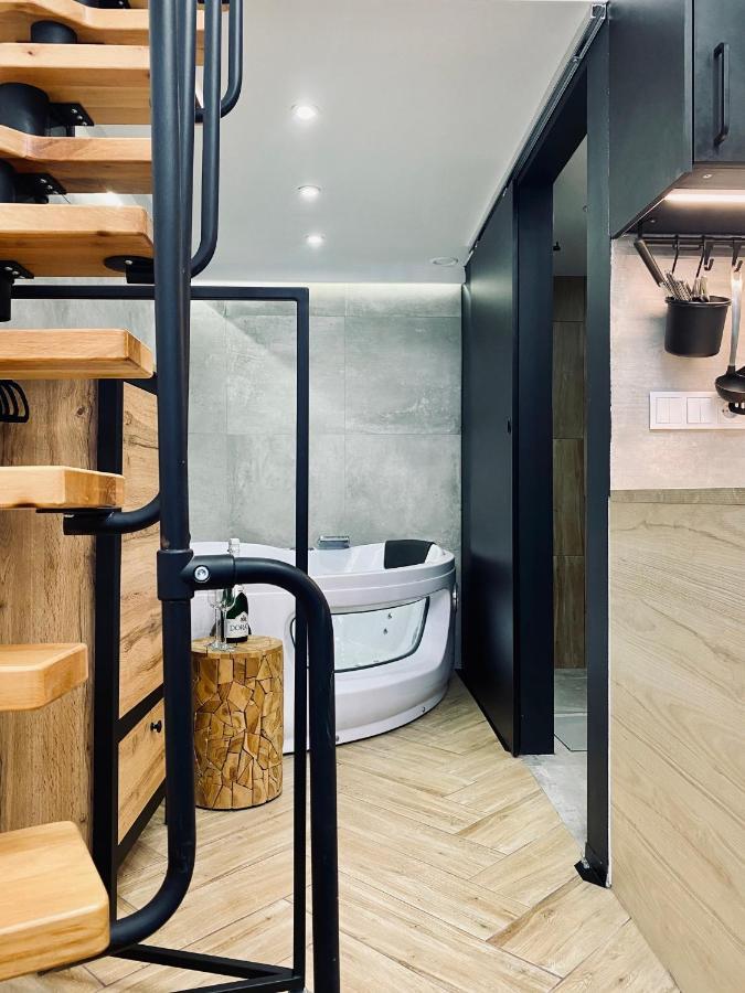 Apartment Premium Jacuzzi For Couples, Old Town Krakow Ngoại thất bức ảnh