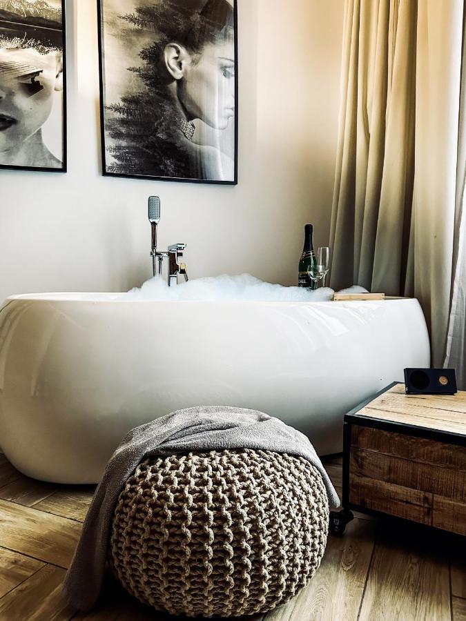 Apartment Premium Jacuzzi For Couples, Old Town Krakow Ngoại thất bức ảnh